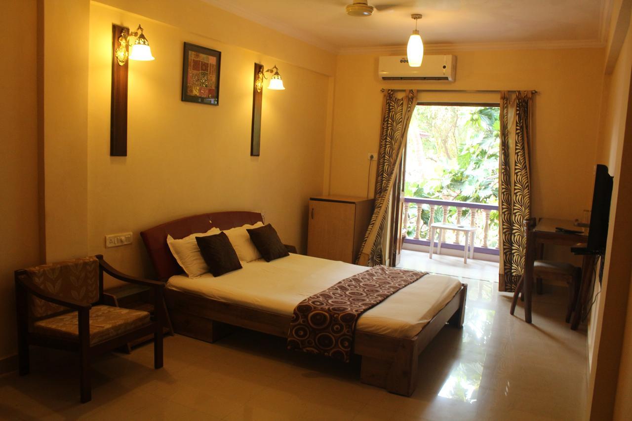 Dona Julia Beach Resort Calangute Exterior foto
